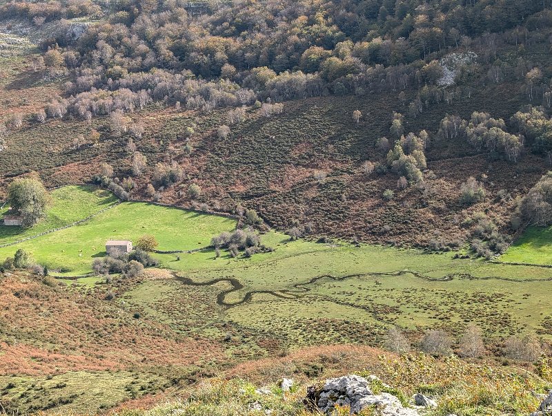 Vue d'ensemble du sumidero del Hoyo de Brena Roman
Fichier manquant